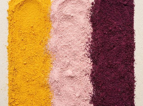 Spray-dried fruit powders